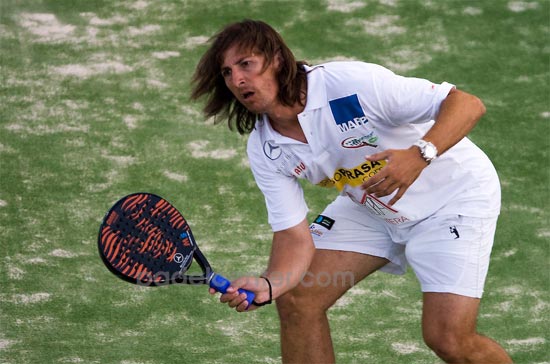 Gast&oacute;n Malacalza