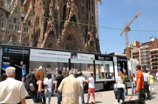 El Padel del PPT en cami&oacute;n y por las calles de Barcelona