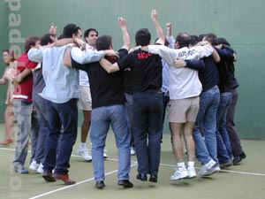 El Sato desat&oacute; el festejo con pasi&oacute;n