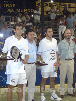 D&iacute;az-Belasteguin en el podio (foto: gentileza Francisco Garc&iacute;a P&eacute;rez)