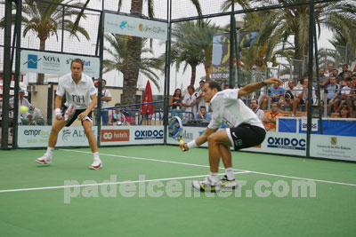 Seba y Gaby en su triunfo ante Mat&iacute;as y Chema